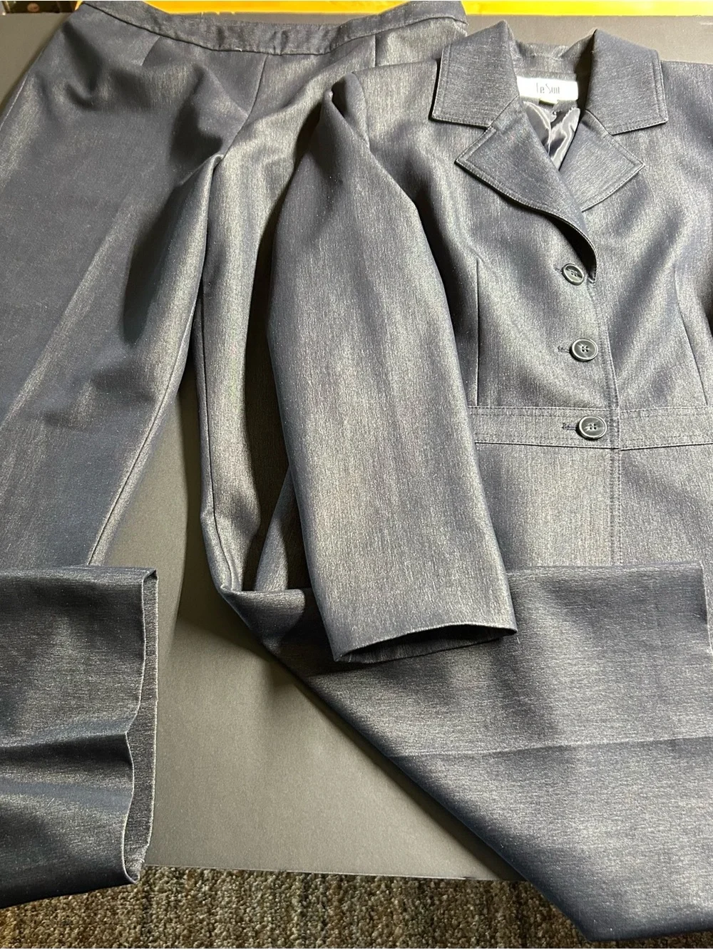Le Suit Women's Shimmer Navy/Charcoal Gray Tailored Blazer and Pants, size 12